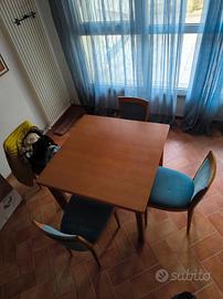TAVOLO + 4 SEDIE