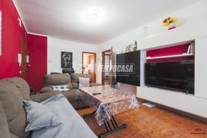 QUADRILOCALE MODERNO E LUMINOSO IN CONTESTO CURATO