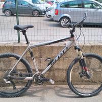 Bici Scott Scale 40 Cross Country
