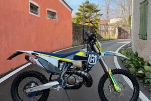 Husqvarna te 250 i