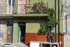 Campolieto (CB) - Casa indipendente su due livelli