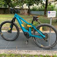 CUBE ebike biammortizzata