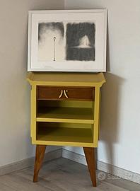 Comodino giapponese legno giallo