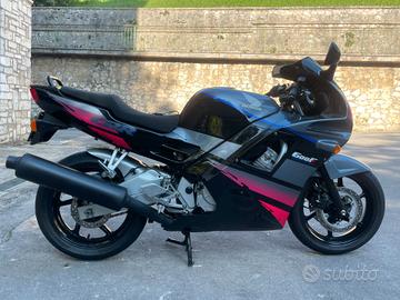 Honda CBR 600 F