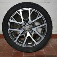 Cerchio in lega compreso pneumatico MAI USATI