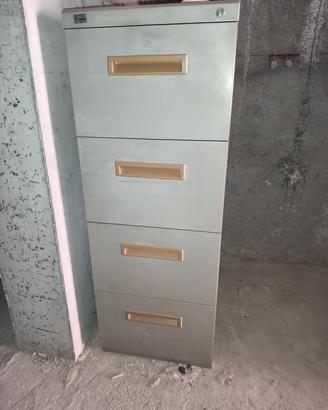 schedari metallici vintage 