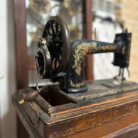 Macchiana da cucire - Singer