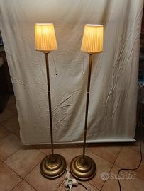 2 LAMPADE A PIANTANA 