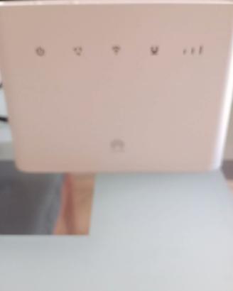 Router 4G LTE Huawei B311-221
