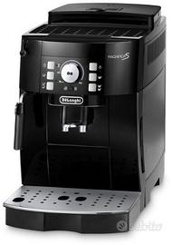 Macchina caffè e macina caffè Delonghi