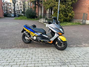 Tmax 500 2007