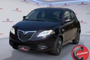 Lancia Ypsilon 1.2 69 Cv Gpl Gold