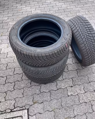 Bridgestone Blizzard  LM005 set 4 pneumatici usati