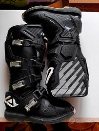 stivali motocross acerbis