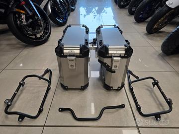 Benelli TRK 702 - Valigie laterali + supporti