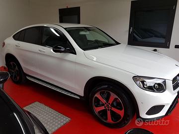 Auto Mercedes-Benz GLC 250 4M
