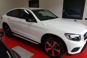 Auto Mercedes-Benz GLC 250 4M