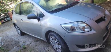 Toyota Auris 2.0 D4D Super Affidabile 