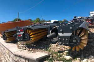 Spazzolone frontale nuovo