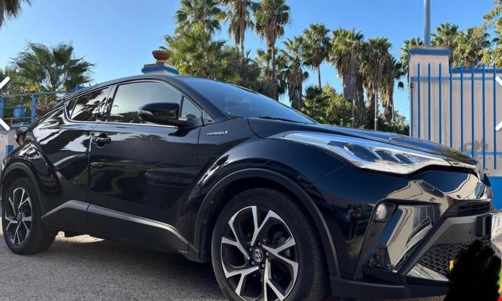 TOYOTA C-HR C-HR 2.0 Hybrid E-CVT Comfort