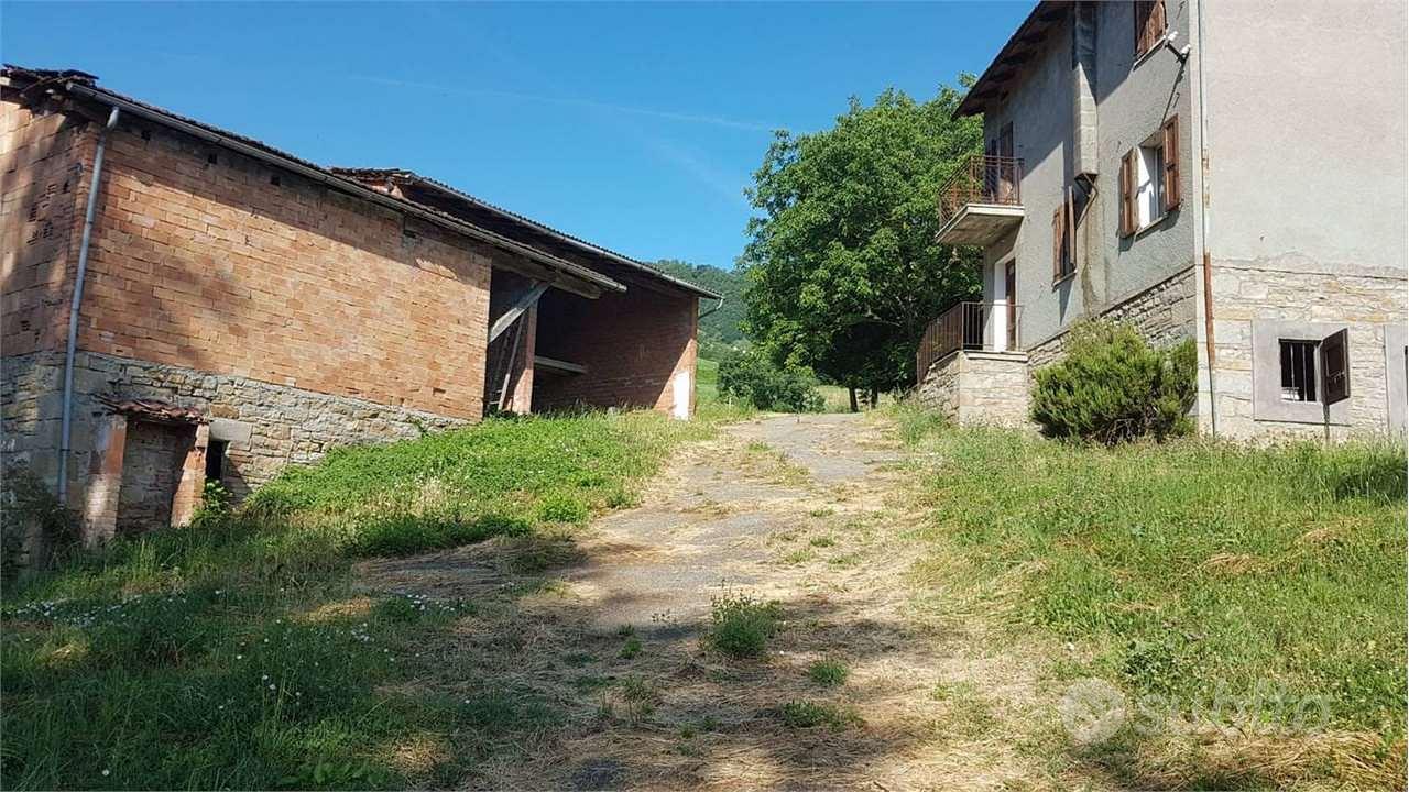 Rustico-Casale a Polinago - Vista 4