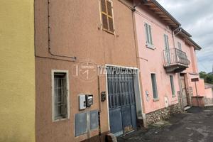 TERRATETTO DA RISTUTTURARE