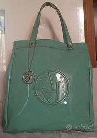 Borsa da donna AJ verde in vernice