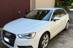 Audi A3 1.6 TDI Ambition - Fari Xeno - Tagliandata