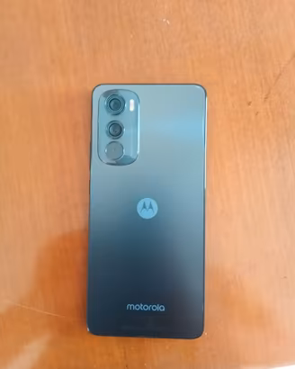 Motorola Edge 30 8/258 gb danneggiato 