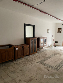 Locale commerciale/box/magazzino