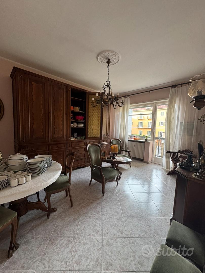Apartment in Chieri, Torino - Vista 4
