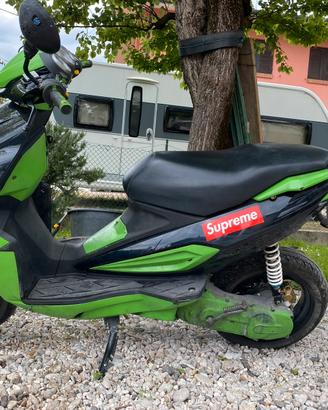 Malaguti Phantom F12 50cc verde