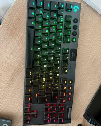 Logitech G915 TKL - Layout Nordic