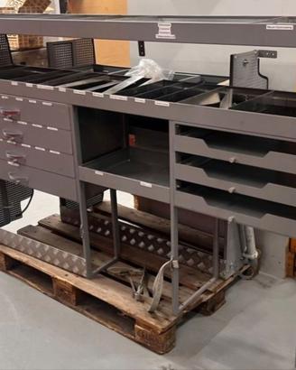 Porta utensili in acciaio per furgone