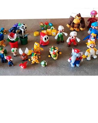 Collezione completa di giocattoli super Mario