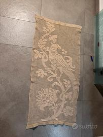 Tenda fatta a mano all’uncinetto