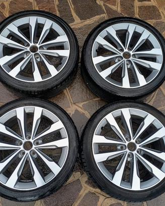 4 Cerchi 17" Originali SEAT + Gomme Bridgestone