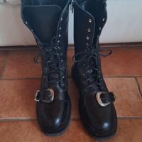 Anfibi in pelle tg 41