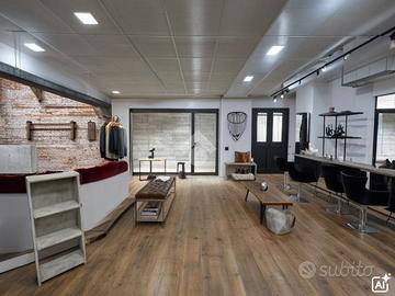 NEGOZIO A CASTELFRANCO VENETO