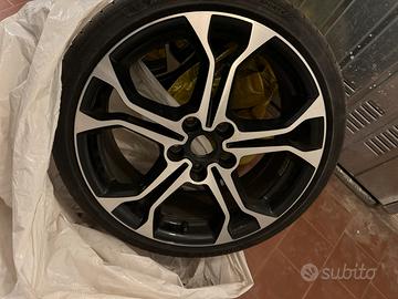 Cerchi e gomme