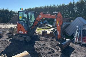 Hitachi Zaxis U33-6
