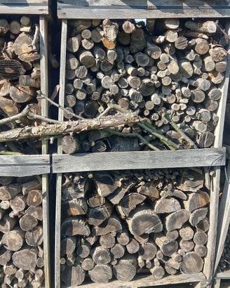 LEGNA DA ARDERE STAGIONATA