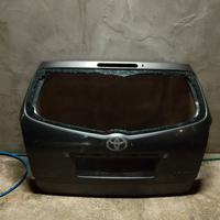 portellone posteriore 