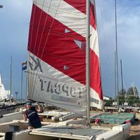 Catamarano Topcat K1