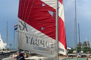 Catamarano Topcat K1