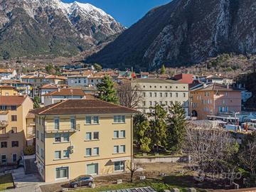 PANORAMICO ATTICO DALLE GENEROSE METRATURE - GE...