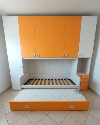 Cameretta completa per bambini/ragazzi