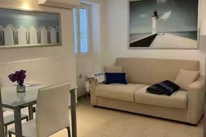 Diano Marina monolocale brevi periodi s/lungomare