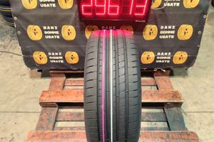 1 GOMMA 245 45 18 GOOD YEAR 85% DOT 25