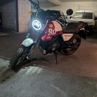 Moto Royal Enfild Scram 411